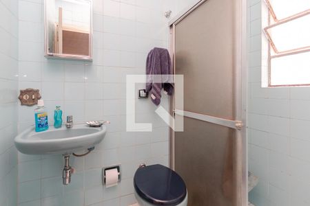 Casa à venda com 170m², 3 quartos e 2 vagas Casa à venda com 170m², 3 quartos e 2 vagasBanheiro