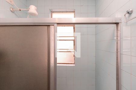 Casa à venda com 170m², 3 quartos e 2 vagas Casa à venda com 170m², 3 quartos e 2 vagasBanheiro