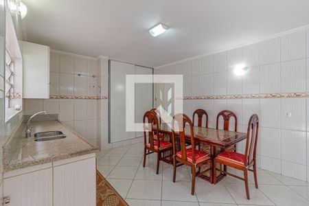 Casa à venda com 293m², 3 quartos e 3 vagasCozinha