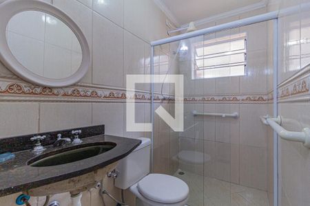Casa à venda com 293m², 3 quartos e 3 vagasBanheiro da suíte 2