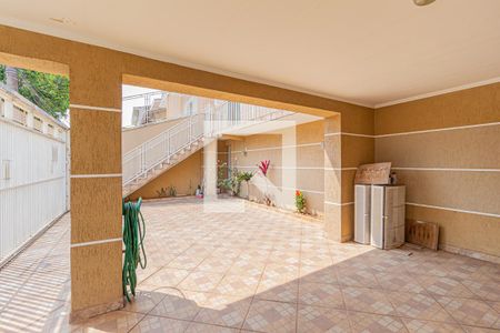 Casa à venda com 293m², 3 quartos e 3 vagasGaragem