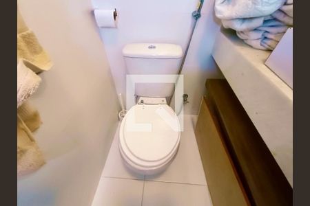 Apartamento para alugar com 160m², 3 quartos e 1 vagaSuíte banheiro 