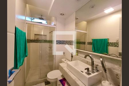 Apartamento para alugar com 160m², 3 quartos e 1 vagaBanheiro social 