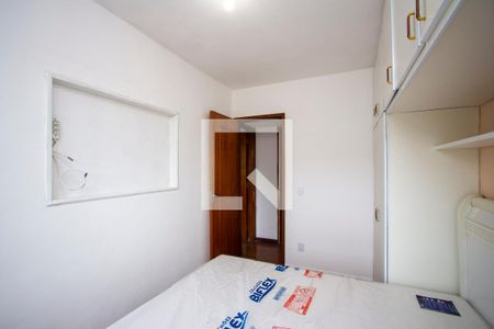 Quarto 1 de apartamento para alugar com 2 quartos, 59m² em São Lourenço, Niterói