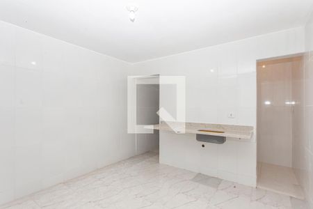 Casa à venda com 108m², 4 quartos e 1 vaga Casa à venda com 108m², 4 quartos e 1 vagaCozinha