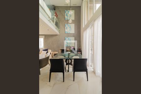 Sala de apartamento à venda com 1 quarto, 93m² em Vila Suzana, São Paulo