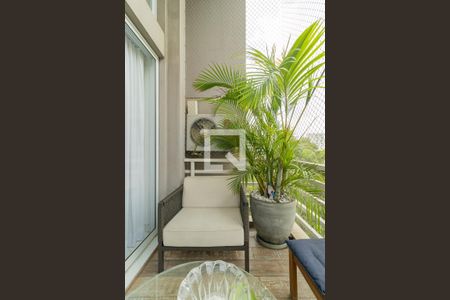 Varanda da Sala de apartamento à venda com 1 quarto, 93m² em Vila Suzana, São Paulo