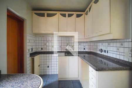 Apartamento à venda com 212m², 3 quartos e 2 vagasCozinha