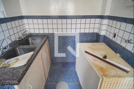 Apartamento à venda com 212m², 3 quartos e 2 vagasÁrea de Serviço