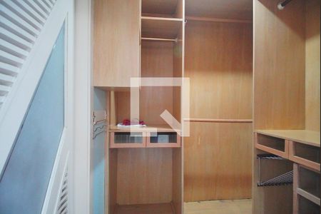 Apartamento à venda com 212m², 3 quartos e 2 vagasCloset