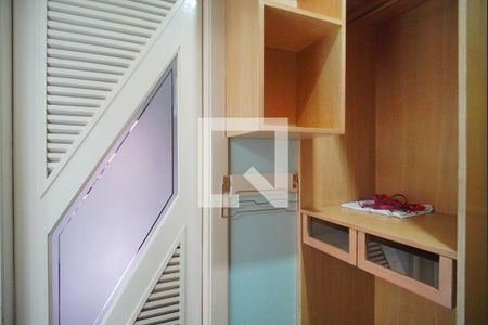Apartamento à venda com 212m², 3 quartos e 2 vagasCloset