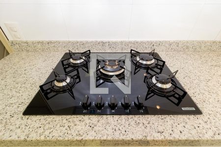 Casa à venda com 550m², 5 quartos e 6 vagasDetalhe - Cozinha