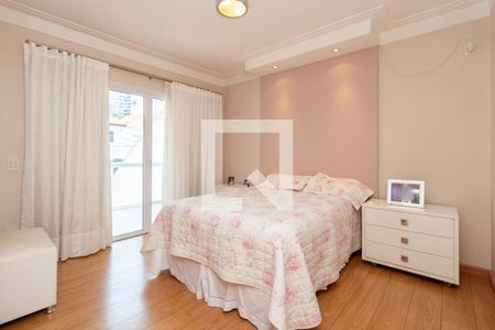 Casa à venda com 550m², 5 quartos e 6 vagasSuíte 2