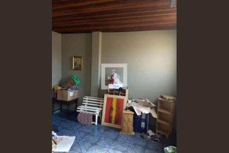 Casa à venda com 2 quartos, 155m² em Carandiru, São Paulo