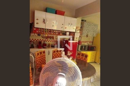 Casa à venda com 2 quartos, 155m² em Carandiru, São Paulo