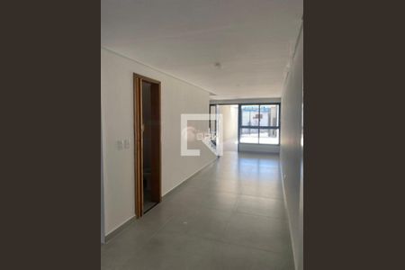 Casa à venda com 3 quartos, 105m² em Vila Nhocuné, São Paulo