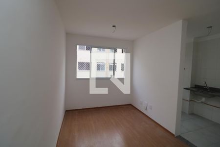 Sala de apartamento para alugar com 2 quartos, 43m² em Cidade São Mateus, São Paulo