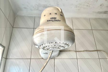 Casa à venda com 200m², 4 quartos e 2 vagas Casa à venda com 200m², 4 quartos e 2 vagasBanheiro da Suíte