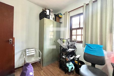 Casa à venda com 200m², 4 quartos e 2 vagas Casa à venda com 200m², 4 quartos e 2 vagasQuarto 1