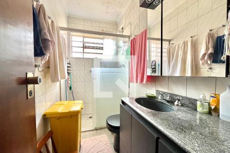 Casa à venda com 200m², 4 quartos e 2 vagas Casa à venda com 200m², 4 quartos e 2 vagasBanheiro da Suíte