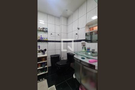 Apartamento à venda com 82m², 3 quartos e 1 vagaBanheiro