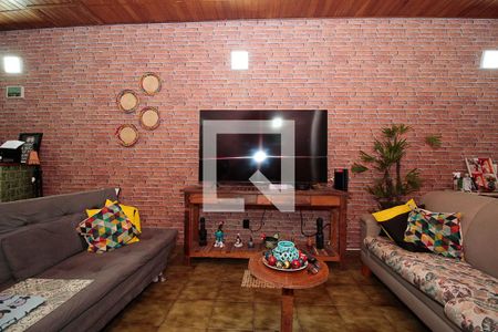 Casa à venda com 322m², 4 quartos e 3 vagasSala da Casa 2