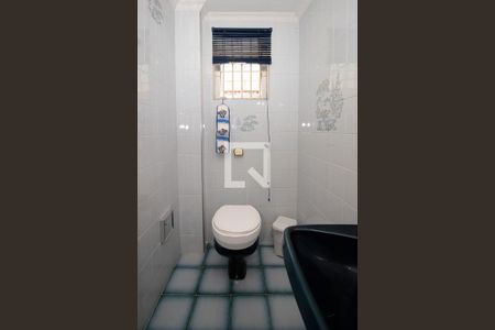 Casa à venda com 322m², 4 quartos e 3 vagasLavabo