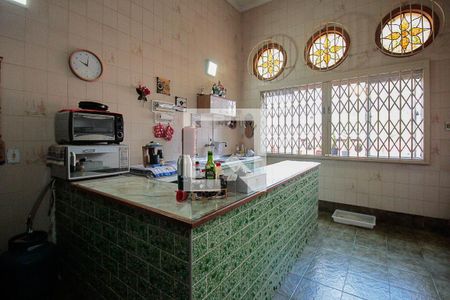 Casa à venda com 322m², 4 quartos e 3 vagasCozinha da Casa 2