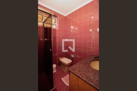 Casa à venda com 322m², 4 quartos e 3 vagasBanheiro 1