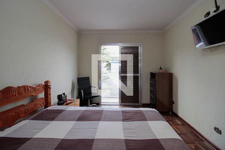 Casa à venda com 322m², 4 quartos e 3 vagasSuíte