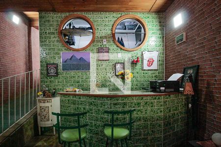 Casa à venda com 322m², 4 quartos e 3 vagasBar da Casa 2