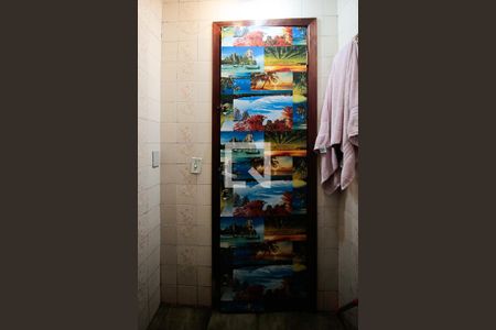 Casa à venda com 322m², 4 quartos e 3 vagasBanheiro da Casa 2