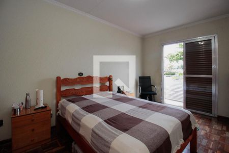 Casa à venda com 322m², 4 quartos e 3 vagasSuíte