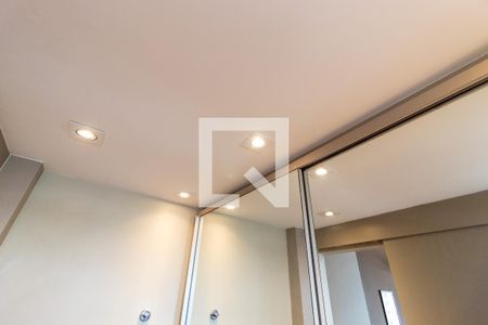 Apartamento à venda com 136m², 4 quartos e 2 vagasIluminação 3 Quarto