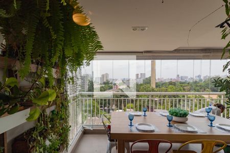 Apartamento à venda com 136m², 4 quartos e 2 vagasVista 4 Quarto