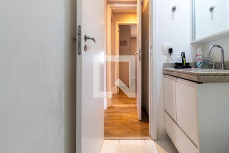 Apartamento à venda com 136m², 4 quartos e 2 vagas1 º Suíte