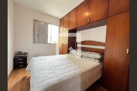 Quarto 1 de apartamento à venda com 3 quartos, 68m² em Chácara Inglesa, São Paulo