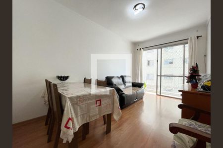 Sala de apartamento à venda com 3 quartos, 68m² em Chácara Inglesa, São Paulo
