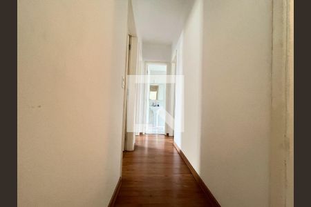 Corredor de apartamento à venda com 3 quartos, 68m² em Chácara Inglesa, São Paulo