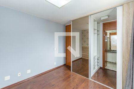Apartamento para alugar com 107m², 4 quartos e 3 vagas Apartamento para alugar com 107m², 4 quartos e 3 vagasSuíte