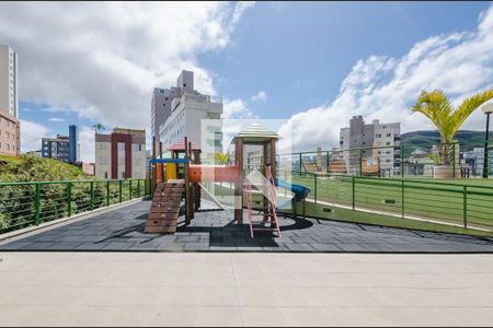 Apartamento para alugar com 107m², 4 quartos e 3 vagas Apartamento para alugar com 107m², 4 quartos e 3 vagasPlayground