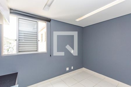 Sala de apartamento para alugar com 4 quartos, 107m² em Buritis, Belo Horizonte