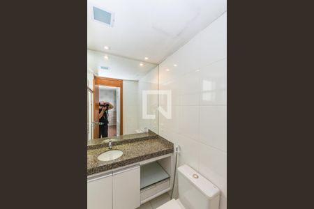 Apartamento para alugar com 107m², 4 quartos e 3 vagas Apartamento para alugar com 107m², 4 quartos e 3 vagasBanheiro da Suíte