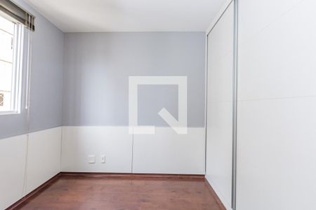 Apartamento para alugar com 107m², 4 quartos e 3 vagas Apartamento para alugar com 107m², 4 quartos e 3 vagasQuarto 3