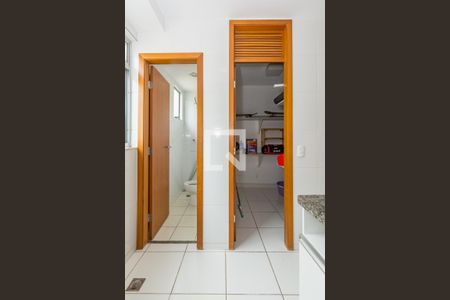 Apartamento para alugar com 107m², 4 quartos e 3 vagas Apartamento para alugar com 107m², 4 quartos e 3 vagasÁrea de Serviço