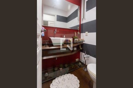 Apartamento à venda com 230m², 3 quartos e 1 vagaLavabo