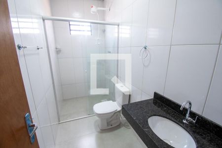 Banheiro de casa para alugar com 1 quarto, 27m² em Ceilândia Sul (ceilândia), Brasília