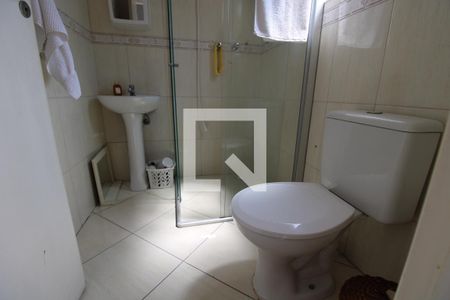 Casa de condomínio à venda com 127m², 3 quartos e 2 vagasSuite - Banheiro