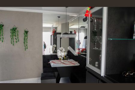 Sala de apartamento para alugar com 2 quartos, 57m² em Umuarama, Osasco