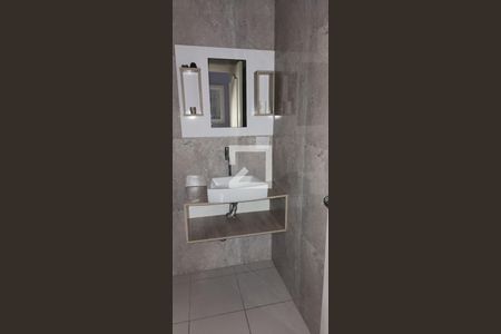 Casa para alugar com 280m², 4 quartos e 3 vagasBanheiro Social